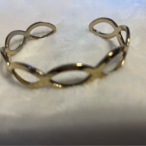 Lot: Wrap Bracelet, Rhinestone Necklace, Coral Earrings, Pearl Pin, Smoky Ring